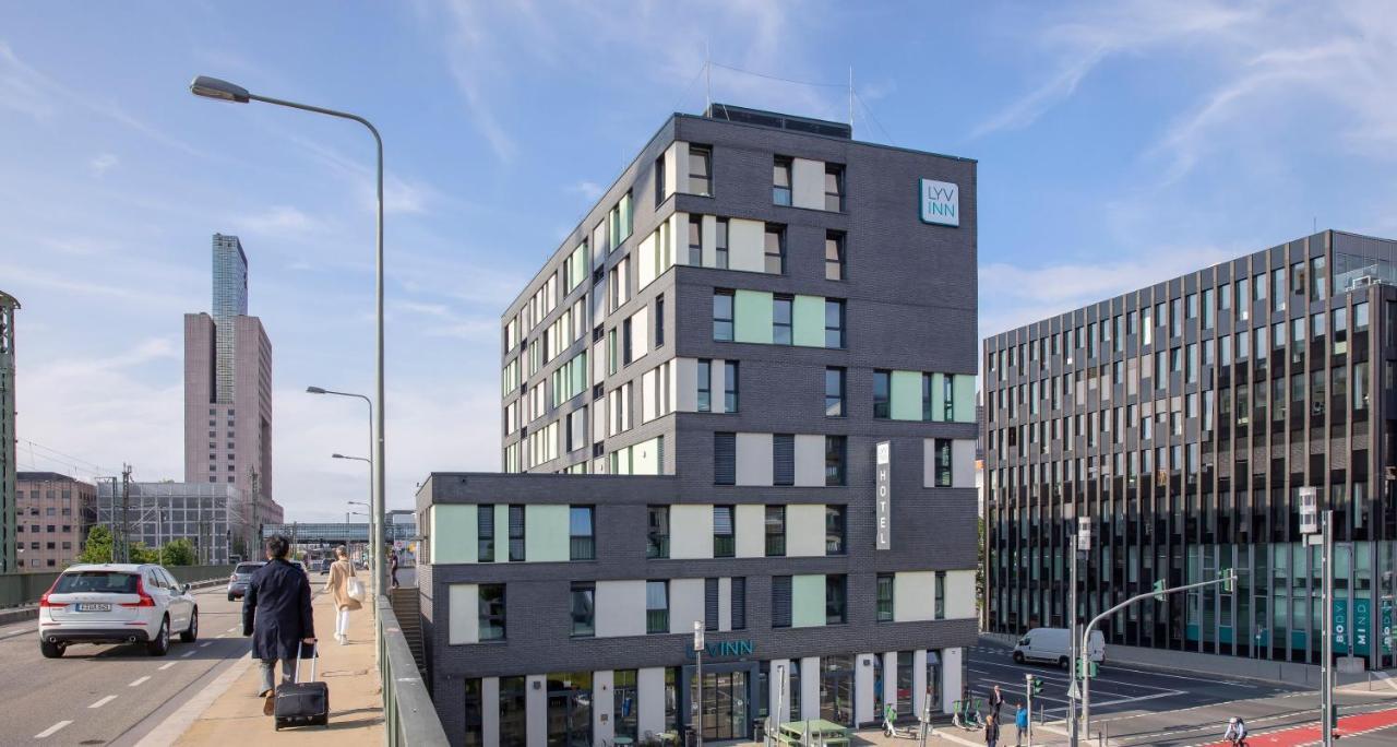 Lyvinn Hotel Frankfurt فرانكفورت المظهر الخارجي الصورة