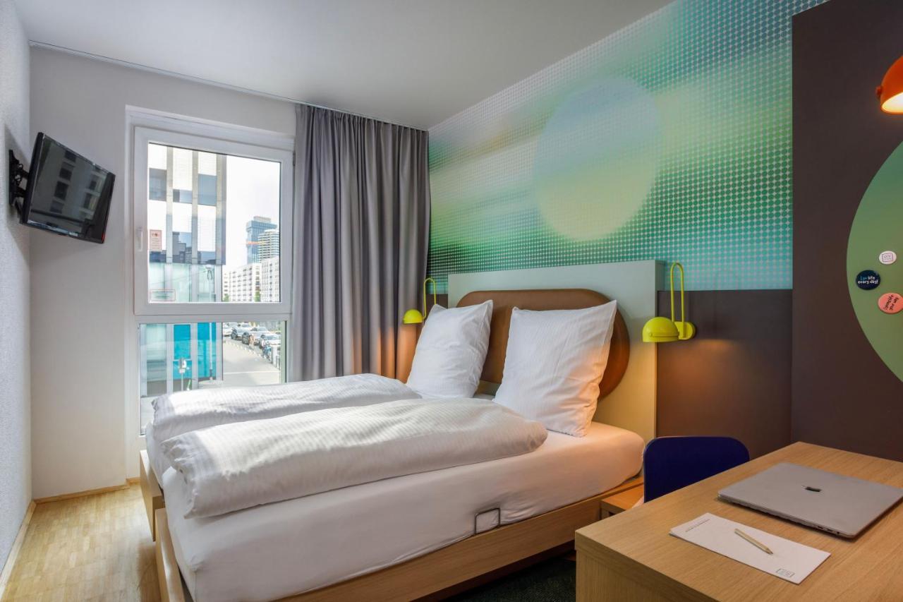 Lyvinn Hotel Frankfurt فرانكفورت المظهر الخارجي الصورة
