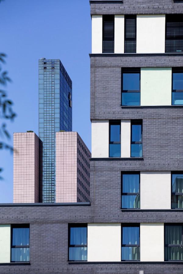 Lyvinn Hotel Frankfurt فرانكفورت المظهر الخارجي الصورة